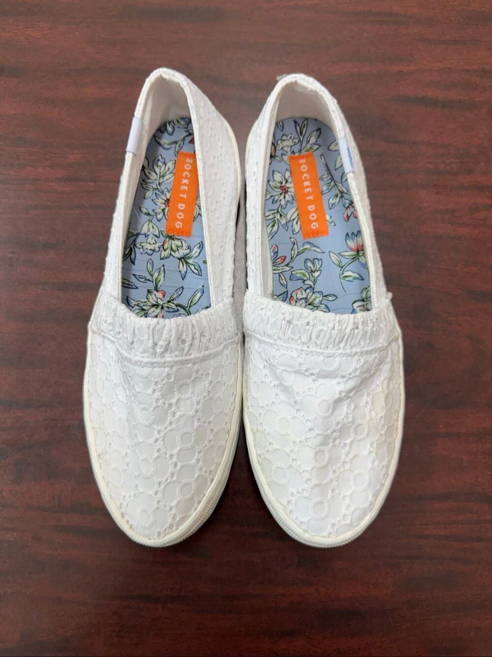 Rocket Dog White Slip On Shoes Size 9